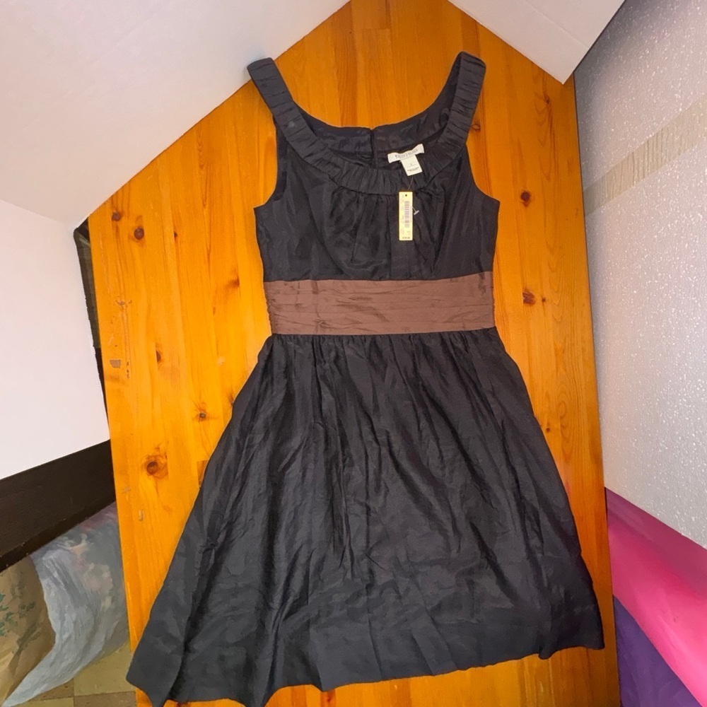 Whitehouse black market dress